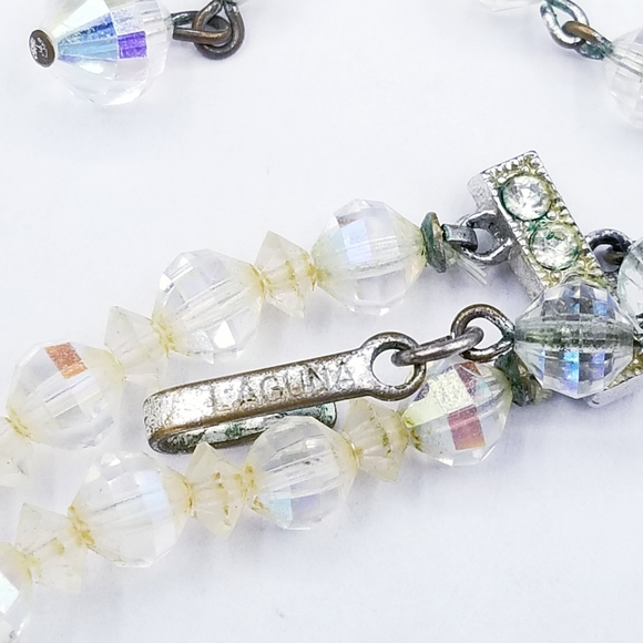 Vintage LAGUNA double strand Aurora Borealis necklace. - Picture 7 of 9